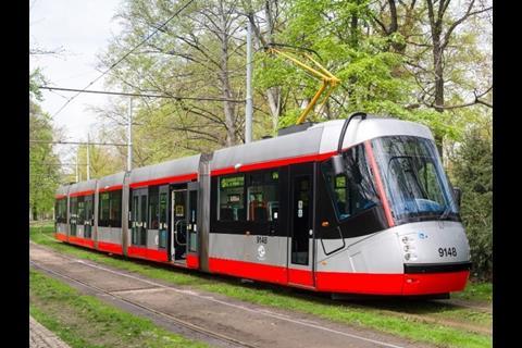 tn_cz-praha_modernised_14T_tram_4.jpg